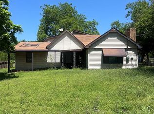 12 W Grant St, Agra, OK 74824