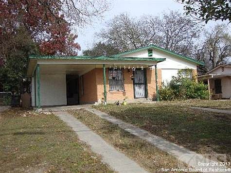3rd image of 4831 Hemphill Dr