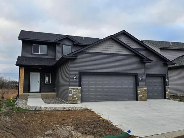 971 45th Ave NE, Saint Cloud, MN 56304