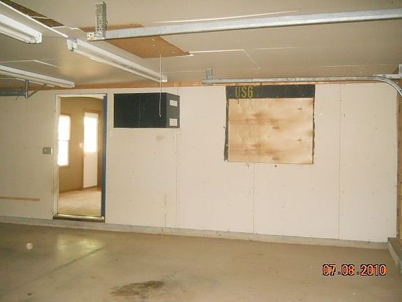 4th image of 8569 Sandra Kay Dr