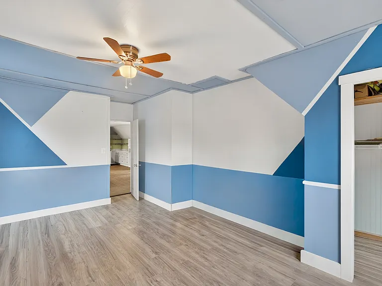 37 W Myrtle St #B — Photo 5