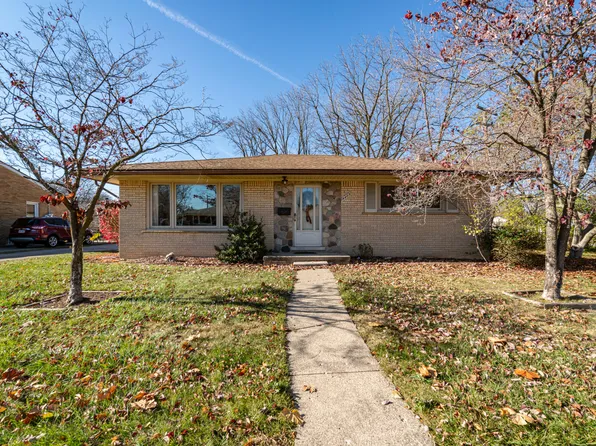 14483 Garden St, Livonia, MI 48154