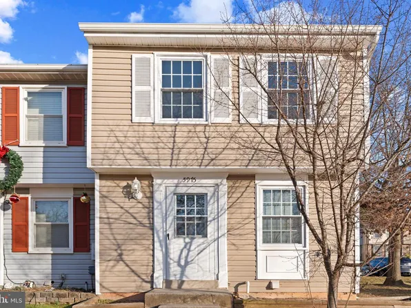 5975 Rowanberry Dr, Elkridge, MD 21075