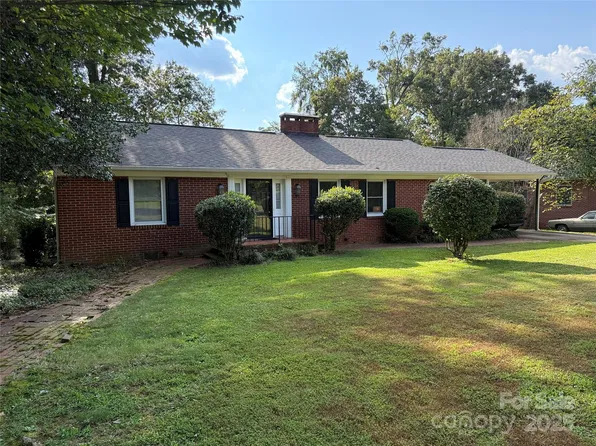 1089 Evergreen Cir, Rock Hill, SC 29732
