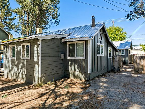 5th image of 1039 Fern Rd