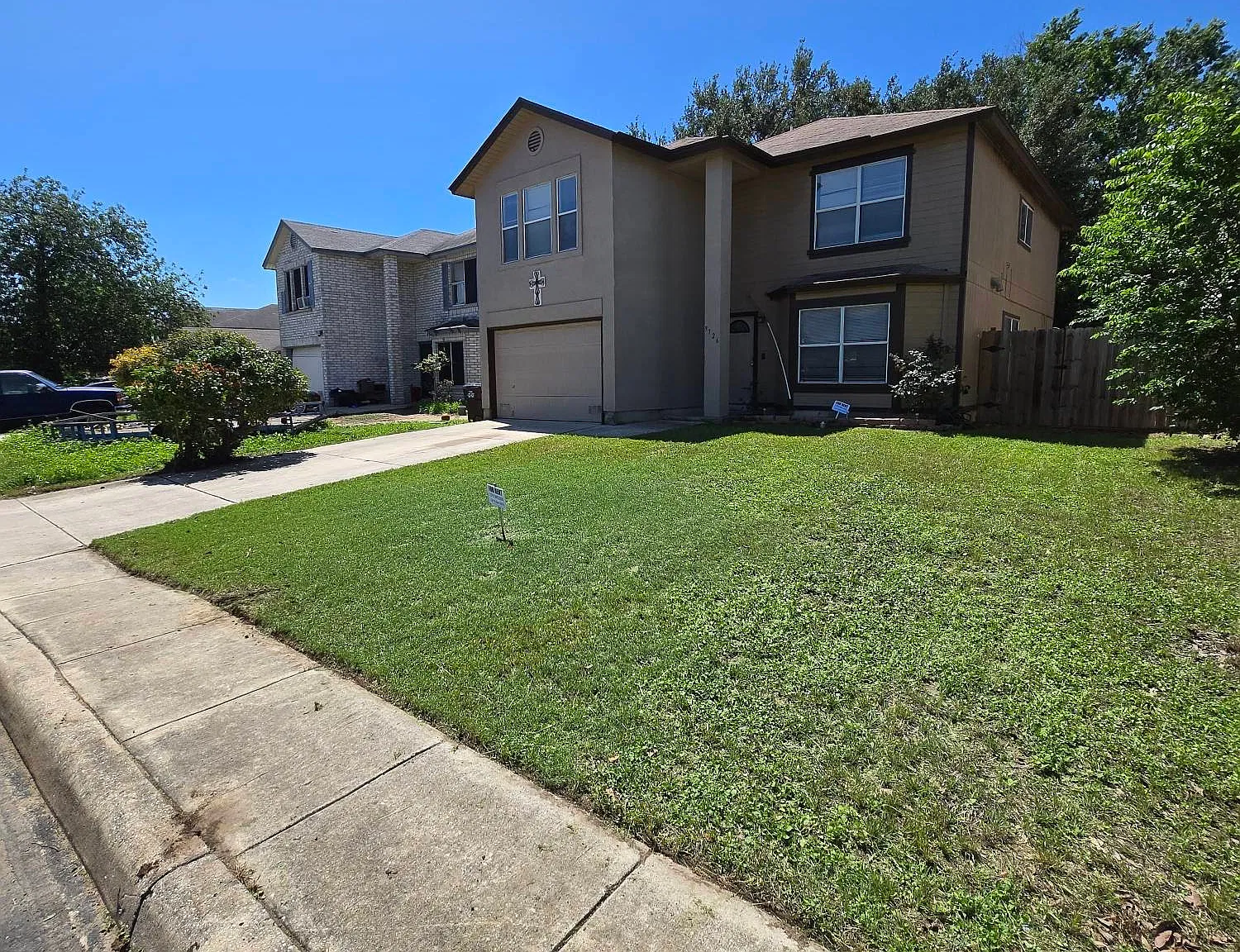 9726 Green Plain Dr — Photo 1
