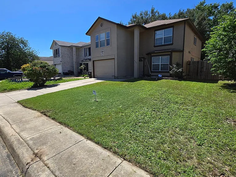 9726 Green Plain Dr — Photo 1