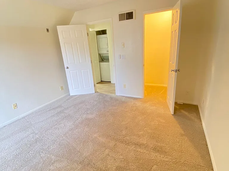 8889 Caminito Plaza Centro #7219 — Photo 15