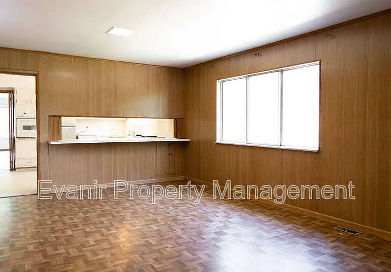 528 Heather Dr #1 — Photo 14