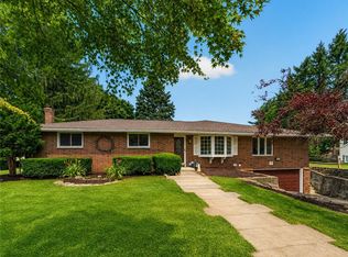 7 Frandee Ln, Rochester, NY 14626