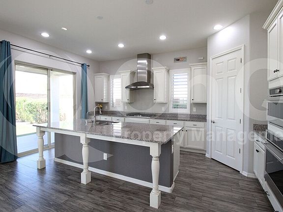 5th image of 22510 N 102nd Ave