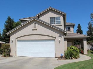 2433 S Stevenson St, Visalia, CA 93277