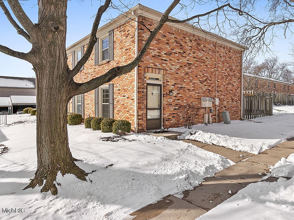 1st image of 2480 Village Dr SE #74