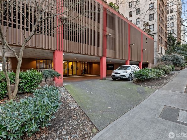 1120 8th Avenue #402, Seattle, WA 98101