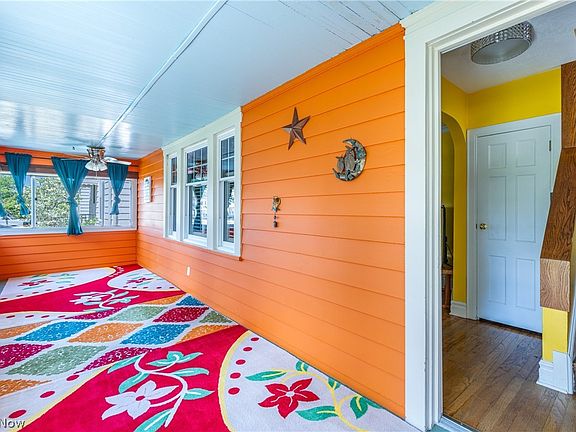 4th image of 8216 Fernhill Ave