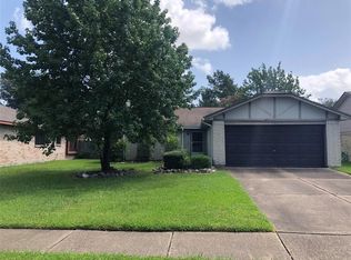 10086 Ash Fork Dr, Houston, TX 77064