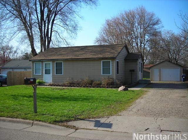 1st image of 2281 Holloway Ave E