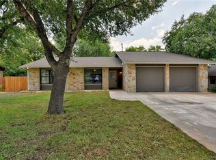 501 Pintail Ln, Taylor, TX 76574