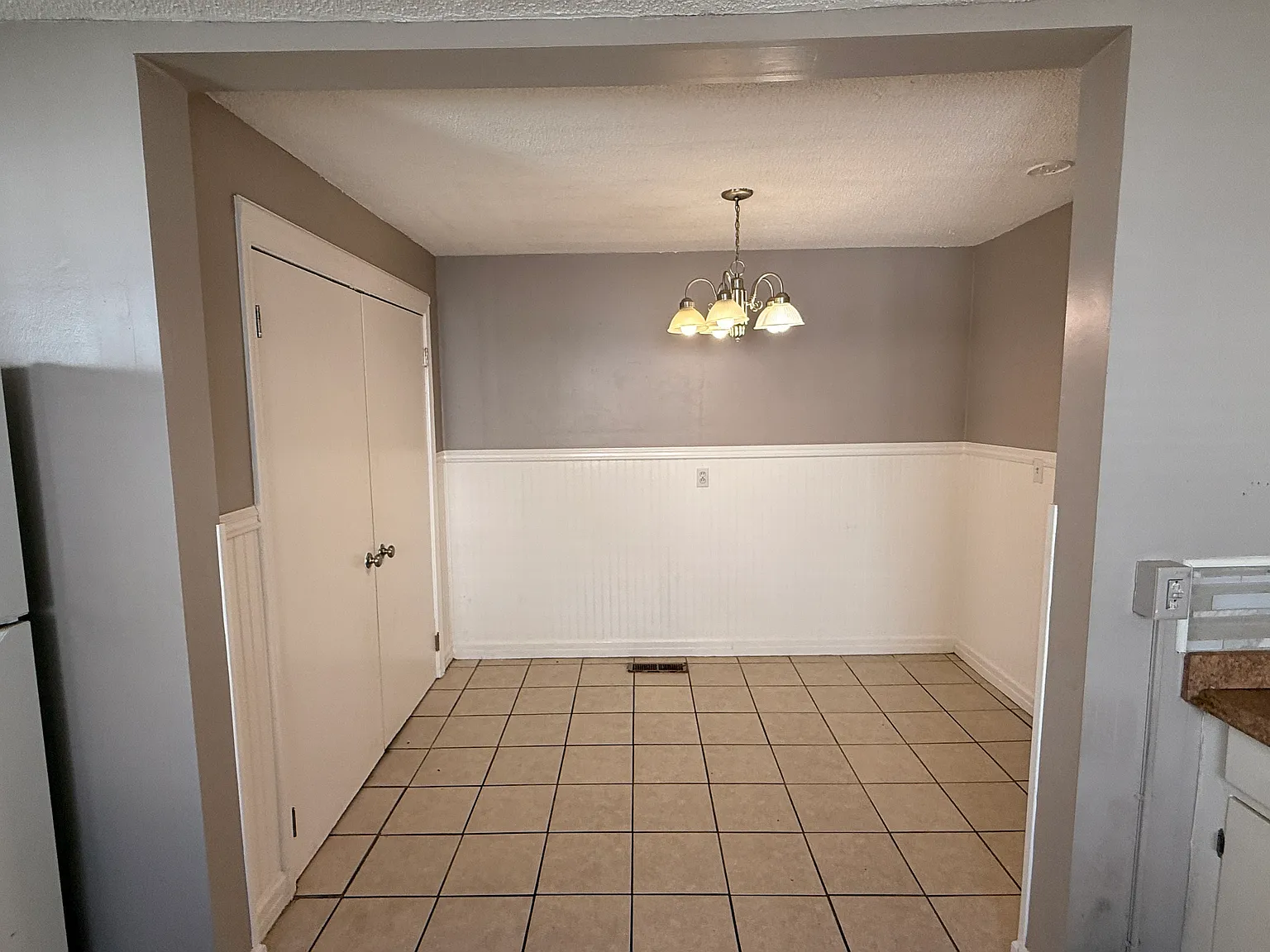 3 bed, 1248 sqft, $1,200 — Photo 4