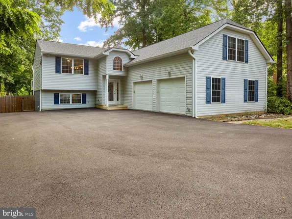 2620 Kerry Ct, Owings, MD 20736