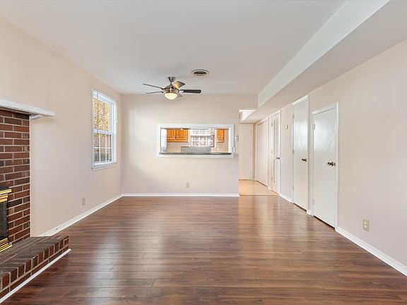 3rd image of 7318 Weston Way