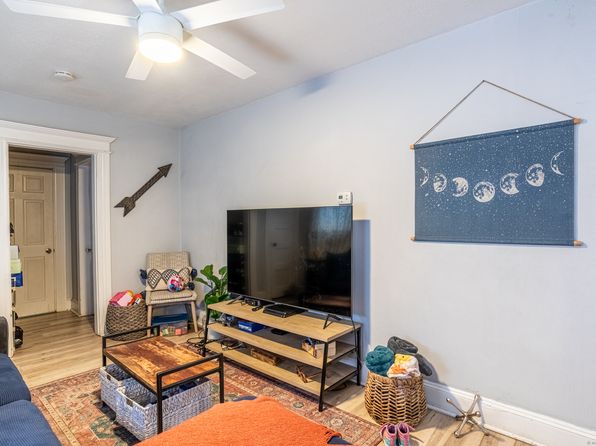 bridgeport-connecticut-2054938373 picture