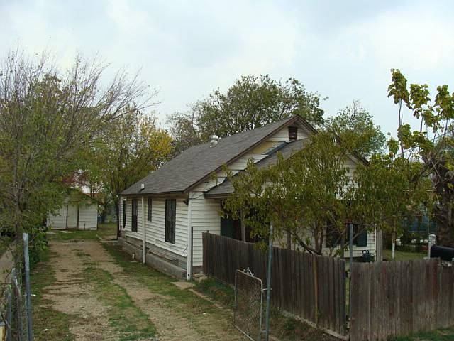 1st image of 615 N Tillery Ave