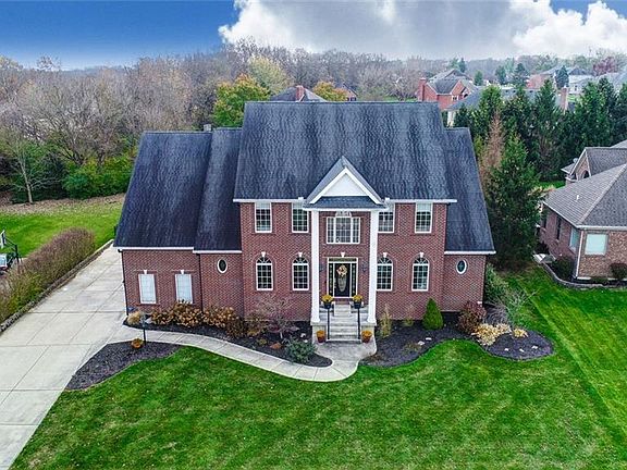 2nd image of 45 Royal Highlands Dr