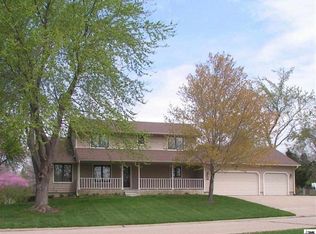 3020 SE Virgo Ave, Topeka, KS 66605