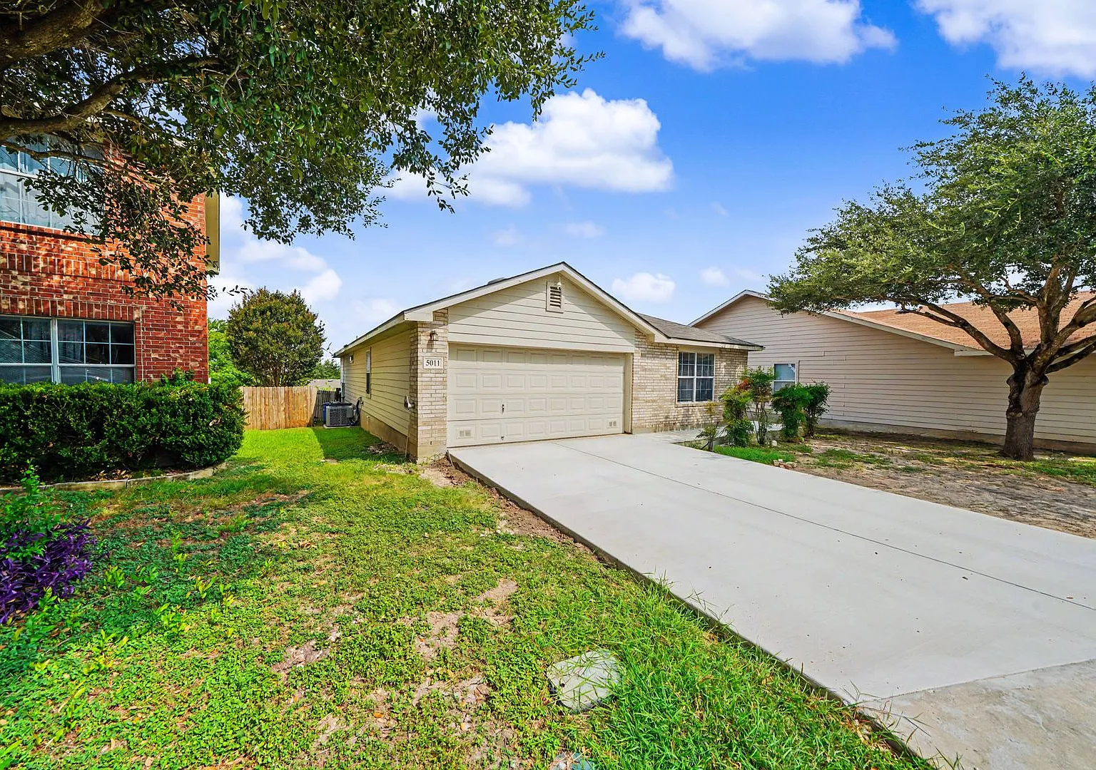 Spacious Single-Story Home in Highland Farms - Realtor Commission: $500 — Photo 4