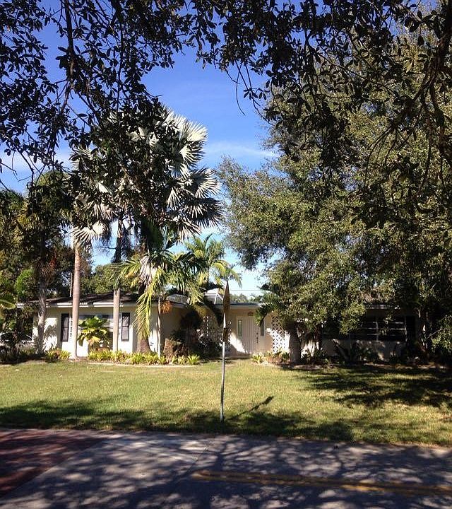 1st image of 7605 SW 141st St