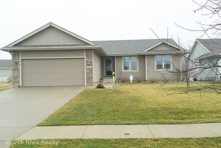 1st image of 1315 NW Bayview Ct