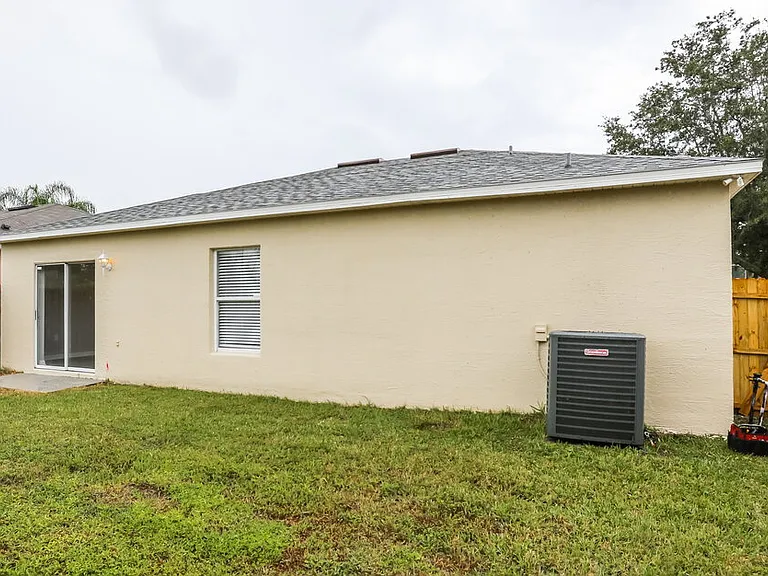 3536 Stonefield Dr — Photo 15