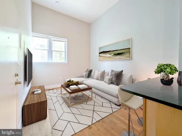 1936 Christian St APT A, Philadelphia, PA 19146