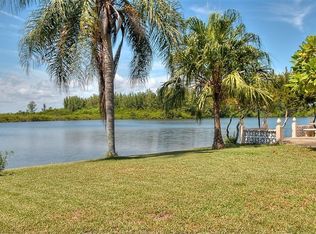 593 Capri Rd, Cocoa Beach, FL 32931