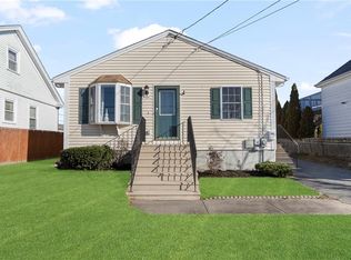 72 Memorial Dr, Pawtucket, RI 02860