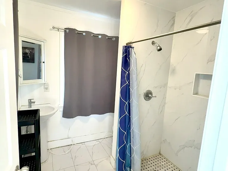 452 S 9th St — Photo 4