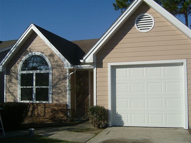 1st image of 3003 Yorktown Cir