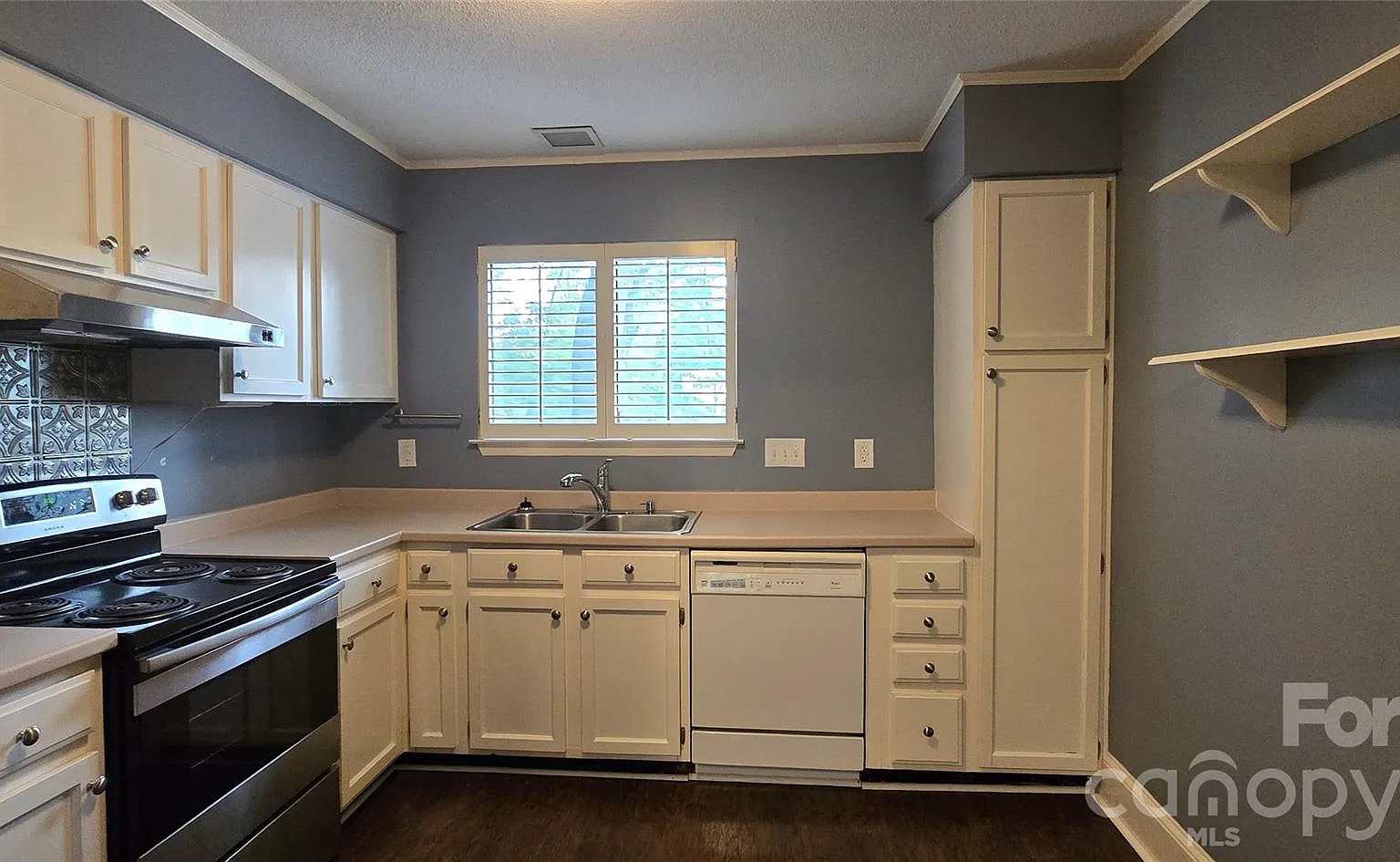 2 bed, 2.0 bath, 1033 sqft, $1,725 — Photo 4