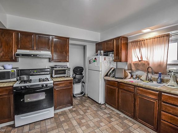 5th image of 510-512 N Firestone Blvd