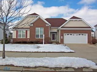 4371 Princeton Ln, Lake In The Hills, IL 60156