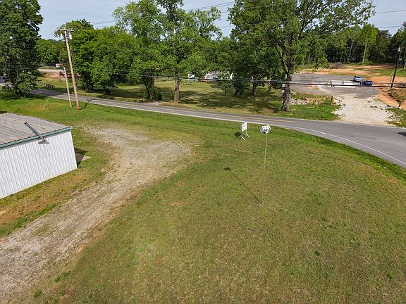 4th image of 2815 Highway 49 E