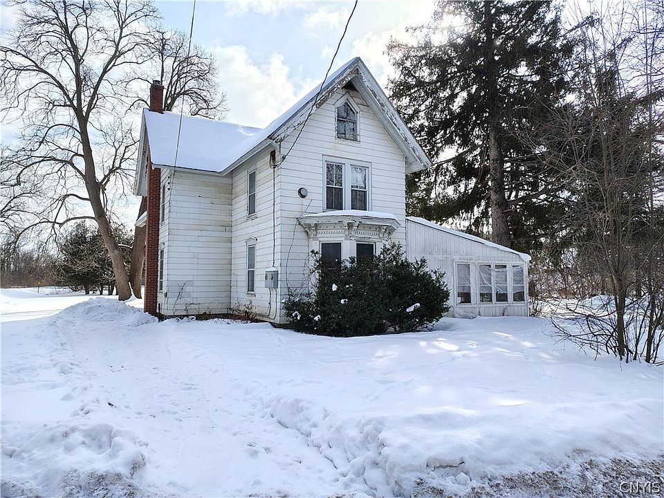 1st image of 179 Depot Rd