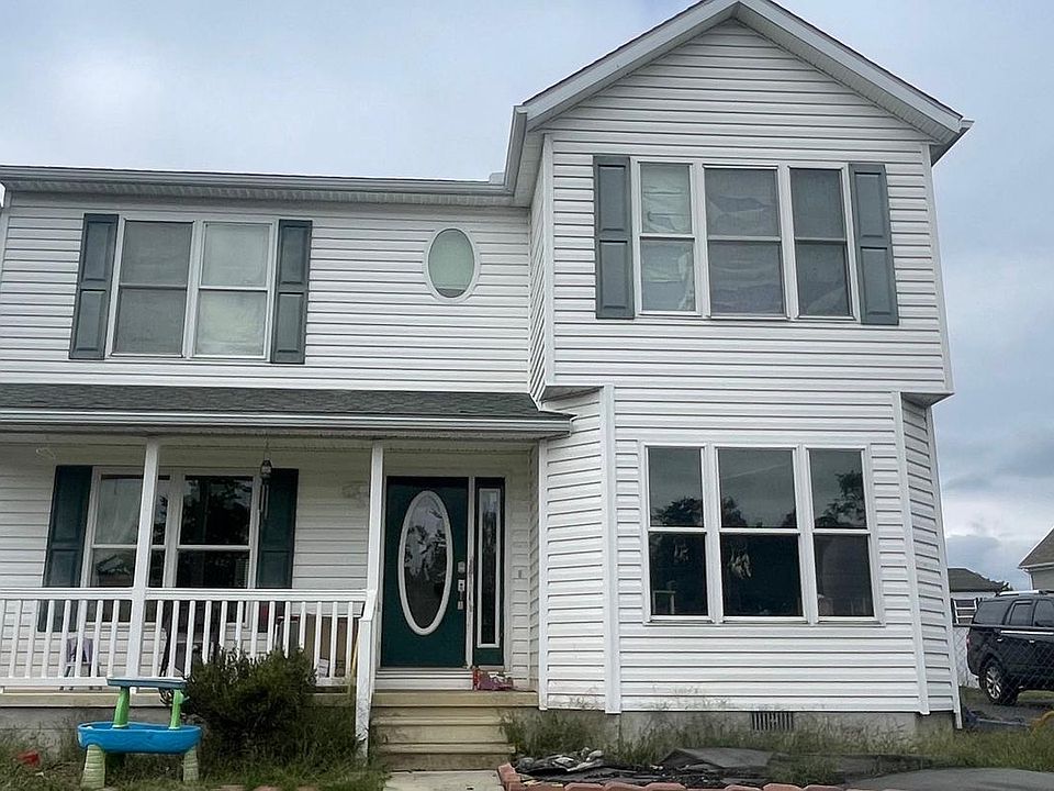 1st image of 70 Cornwell Dr