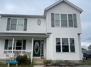 70 Cornwell Dr, Romney, WV 26757