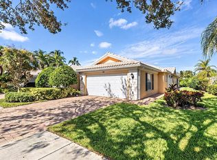 7373 Emilia Ln, Naples, FL 34114