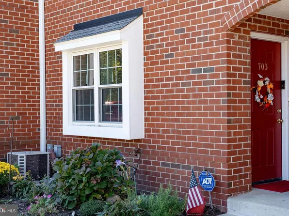 750 E Marshall St APT 703, West Chester, PA 19380