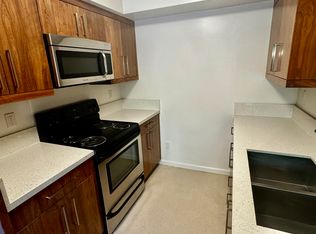 8630 Burton Way #104-A, Los Angeles, CA 90048