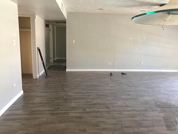 3rd image of 1734 W Natal Ave