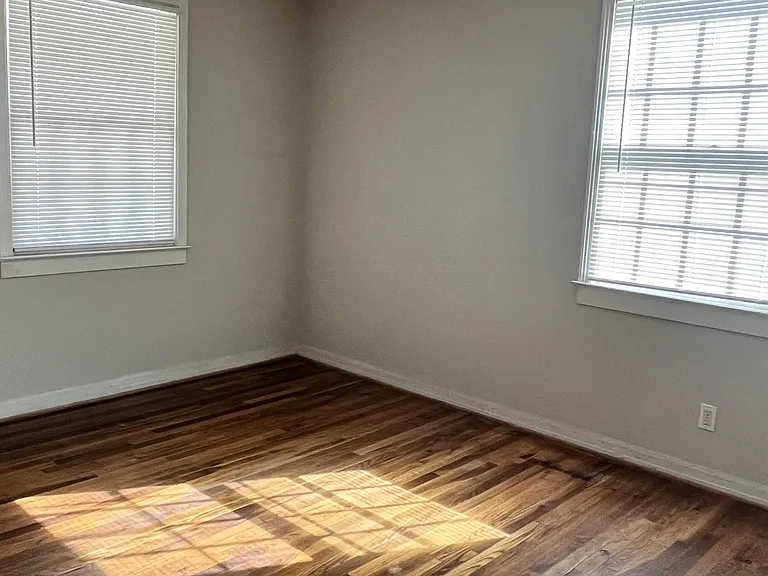 1408 Richmond Pl — Photo 10